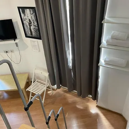 Piata Amzei Nr.1 * Βουκουρέστι