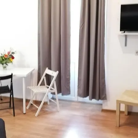 Piata Amzei Nr.1 Апартаменты *