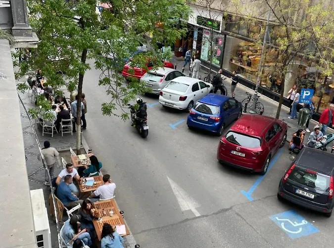 アパート Piata Amzei Nr.1