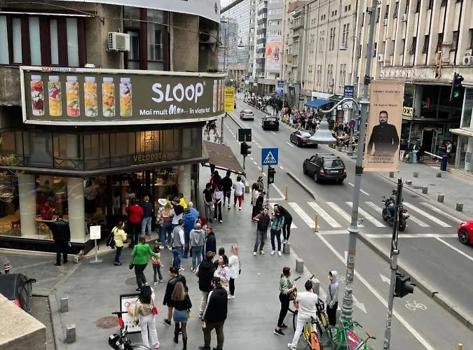 Piata Amzei Nr.1 بوخارست